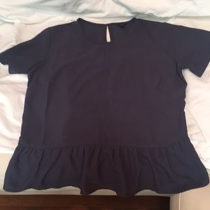 Top gray blue gently used